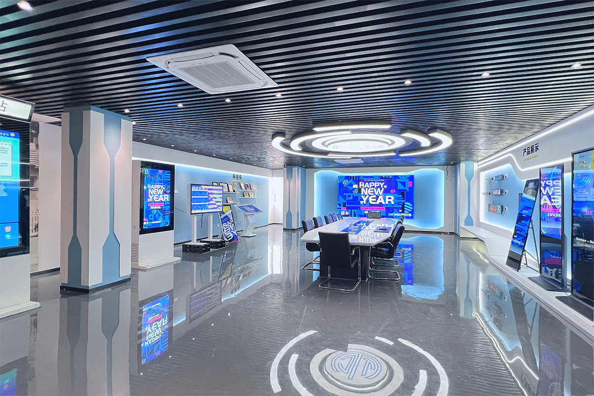 HARZHI Display digital signage showroom and meeting space